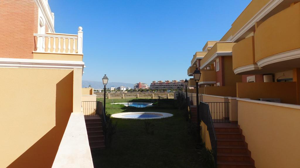 Apartamentos Playamar Roquetas de Mar Bagian luar foto