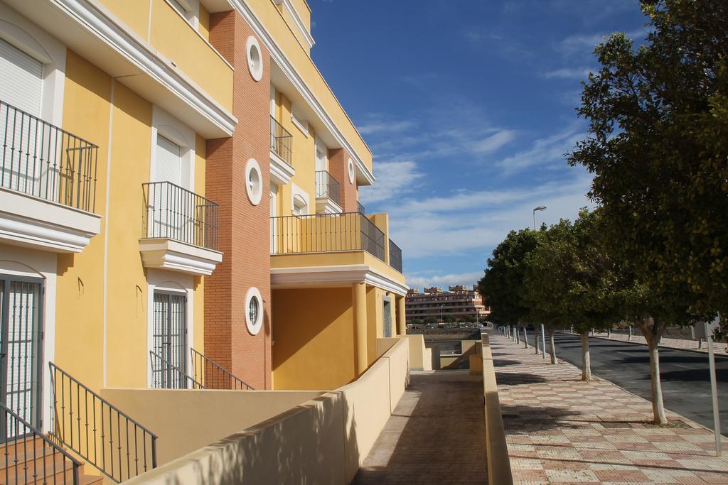Apartamentos Playamar Roquetas de Mar Bagian luar foto