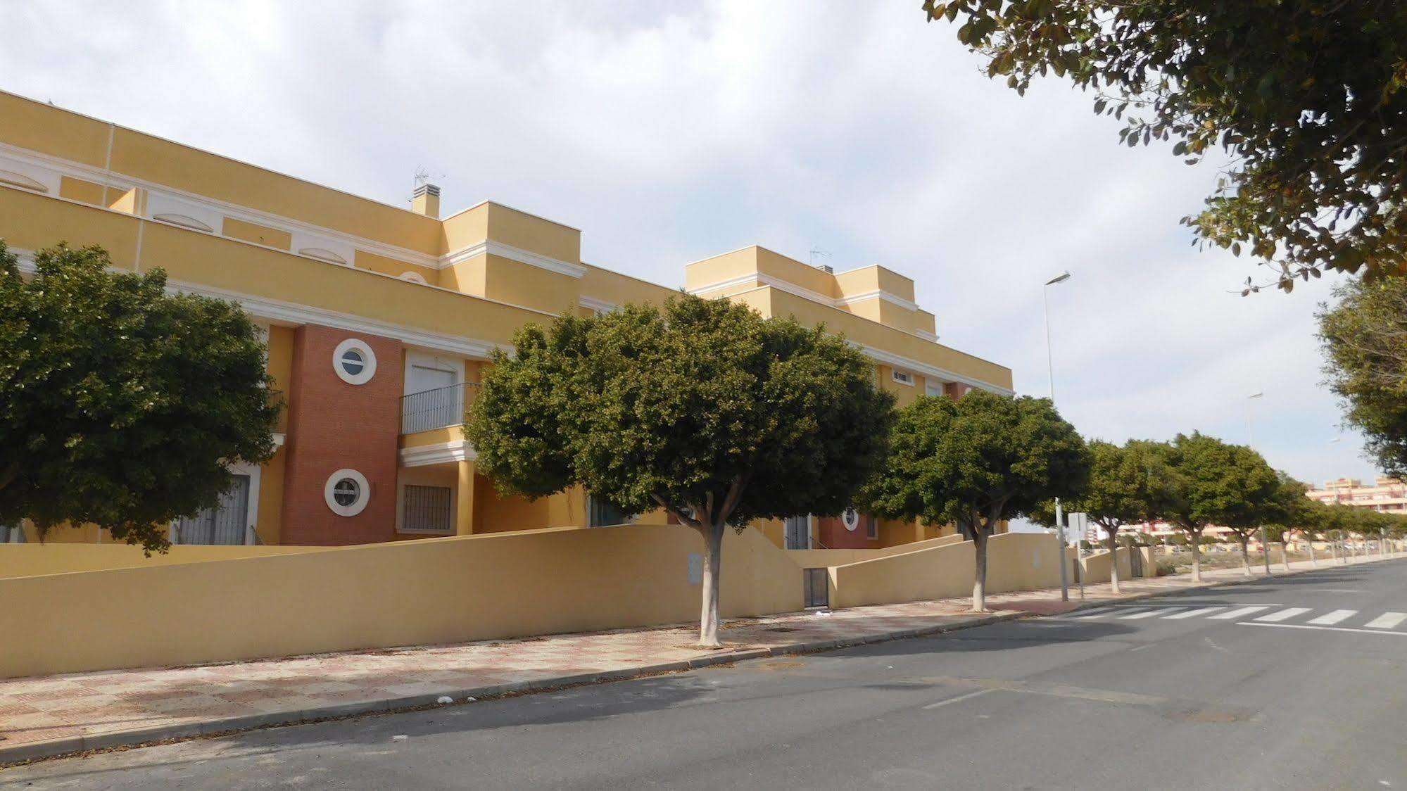 Apartamentos Playamar Roquetas de Mar Bagian luar foto
