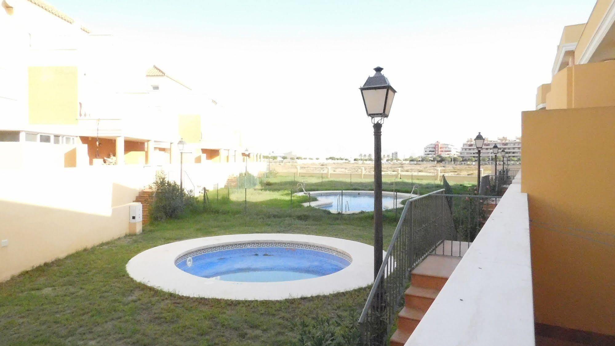 Apartamentos Playamar Roquetas de Mar Bagian luar foto